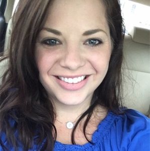 Meet your Posher, Deborah